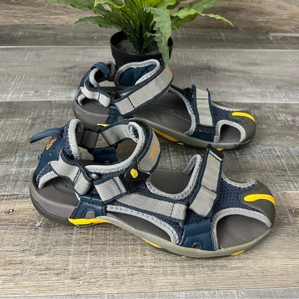 TEVA Velcro Water Sandal Closed Toe Blue Gray Youth Size 4